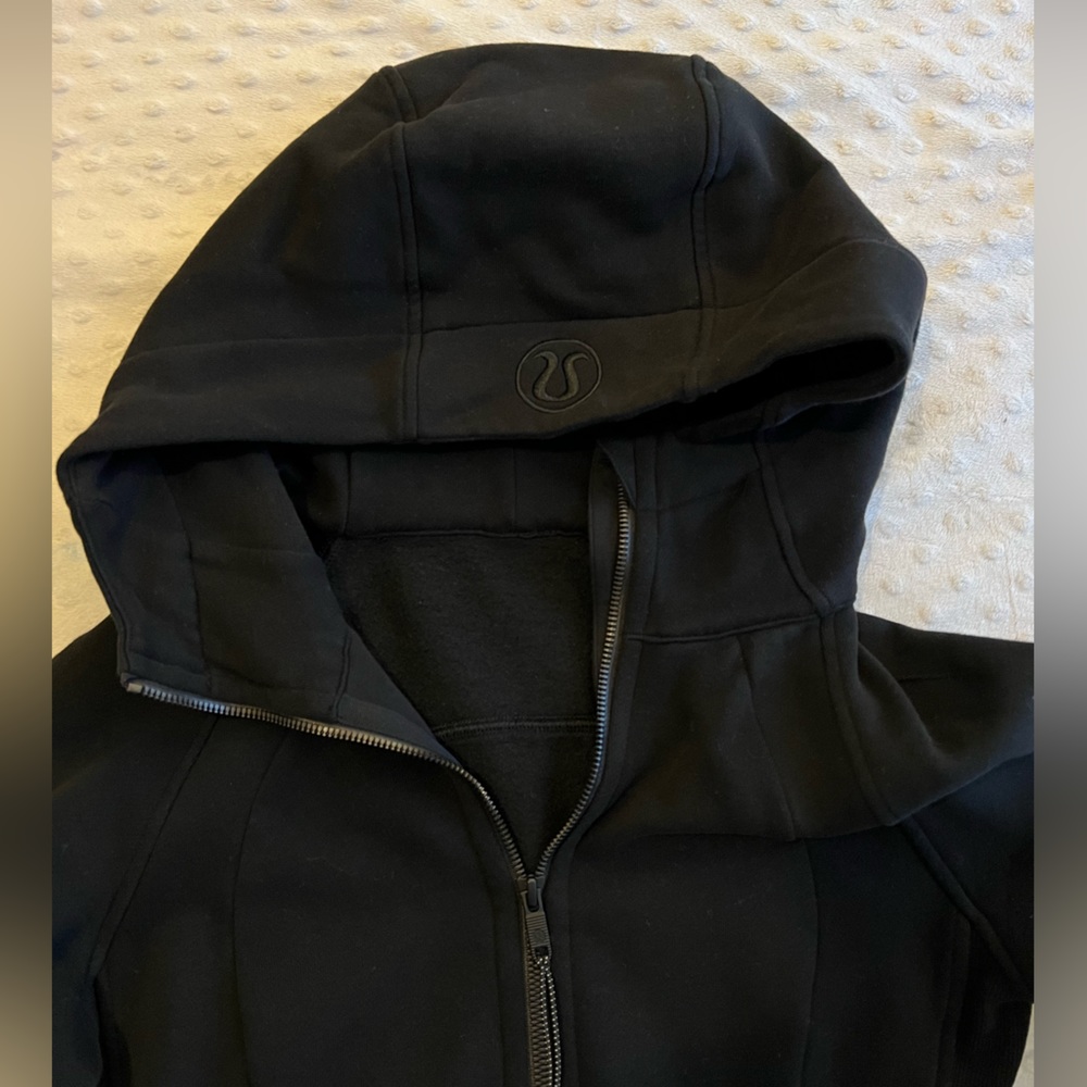 Lululemon Full Zip Scuba Hoodie | black size 4